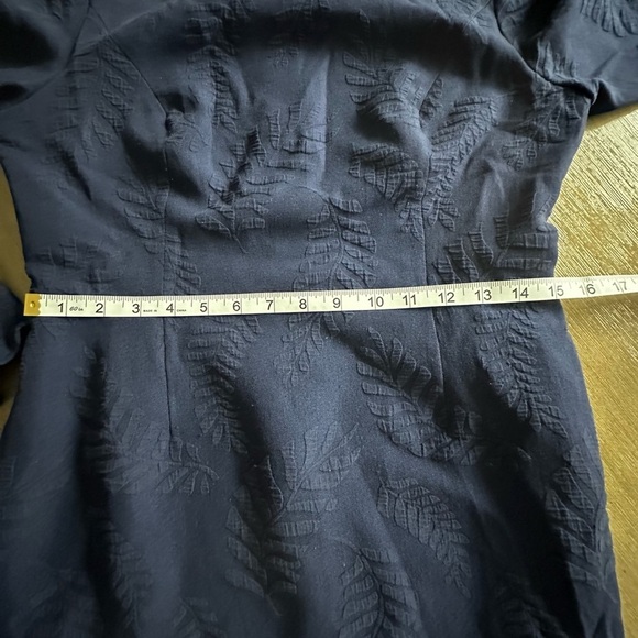 Lilly Pulitzer jacquard palm leaf bell sleeve Midnight Blue Leaf Dress size 10 - Picture 14 of 14